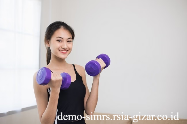 Langkah Taktis Latihan Pembebanan Otot Mempercepat Regenerasi Jaringan Tendon Guna Mengatasi Nyeri Lutut Kronis